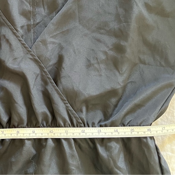 Kardashian kollection dolman wrap black dress size Large - Picture 5 of 6